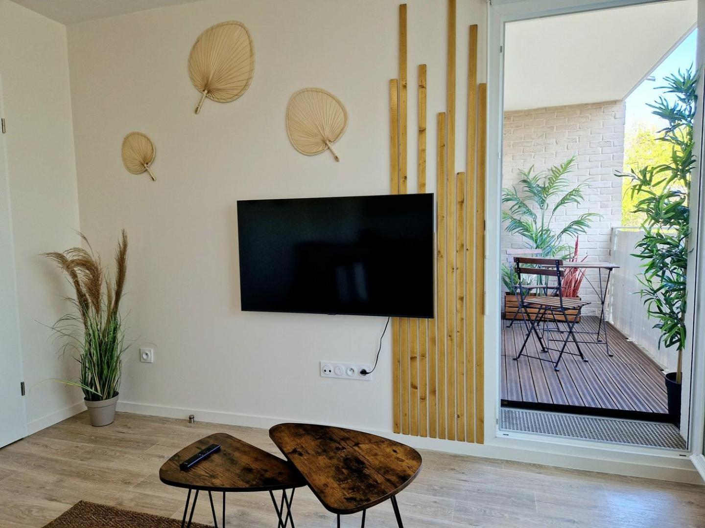 L'hacienda / F2 De Standing /parking Inclus